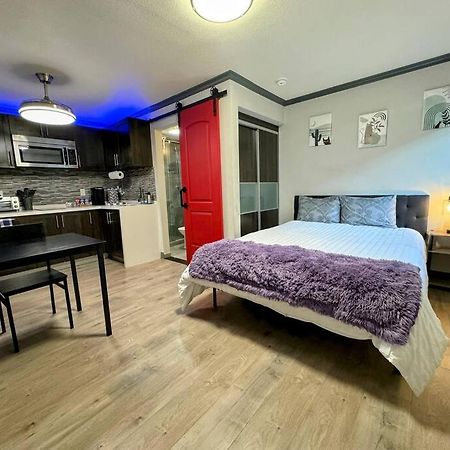 Modern Condo Near Fremont Street Las Vegas Bagian luar foto