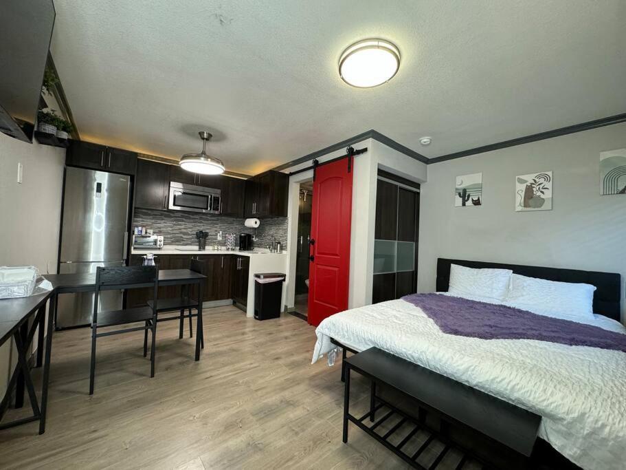 Modern Condo Near Fremont Street Las Vegas Bagian luar foto